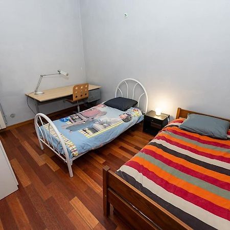 Anna-Maria : Grand Appartement 10 Personnes+Parking Prive -Actif+ Location- マルセイユ エクステリア 写真