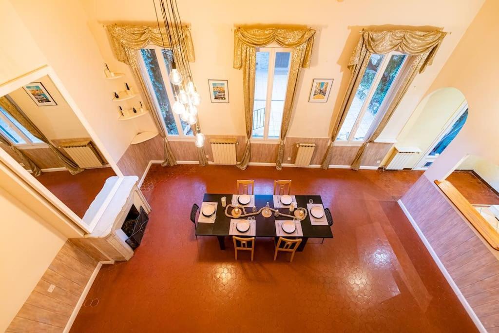 Anna-Maria : Grand Appartement 10 Personnes+Parking Prive -Actif+ Location- マルセイユ エクステリア 写真