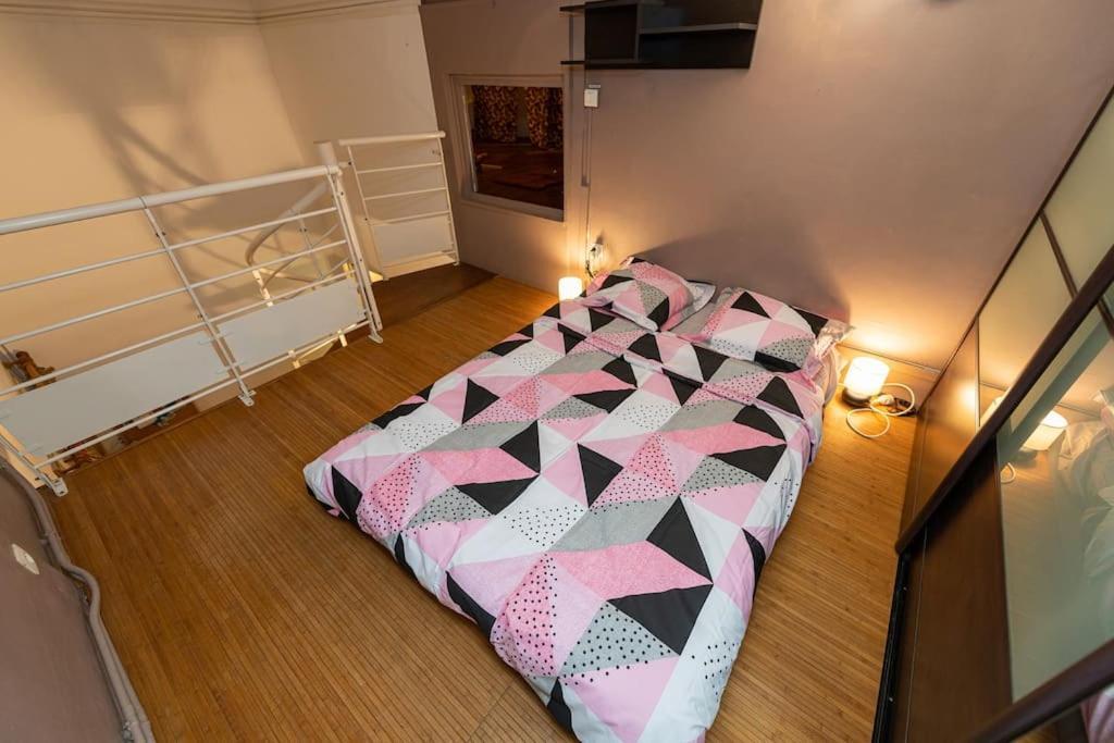 Anna-Maria : Grand Appartement 10 Personnes+Parking Prive -Actif+ Location- マルセイユ エクステリア 写真