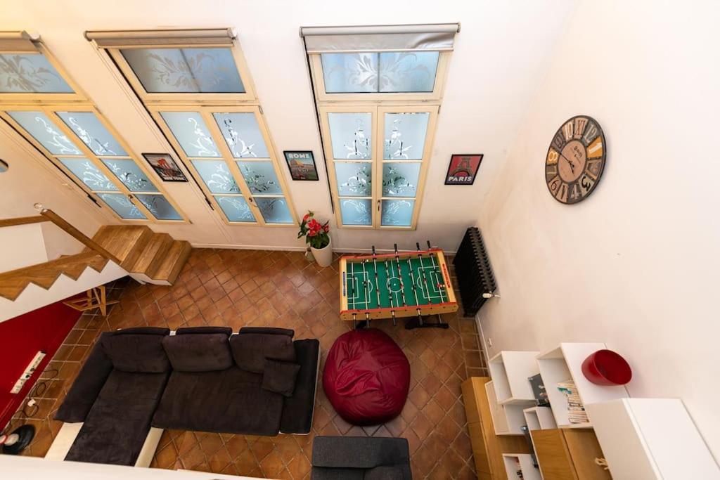 Anna-Maria : Grand Appartement 10 Personnes+Parking Prive -Actif+ Location- マルセイユ エクステリア 写真
