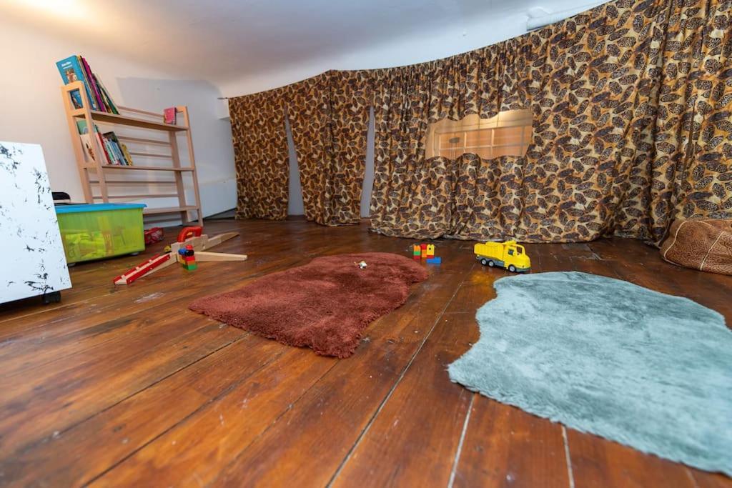 Anna-Maria : Grand Appartement 10 Personnes+Parking Prive -Actif+ Location- マルセイユ エクステリア 写真